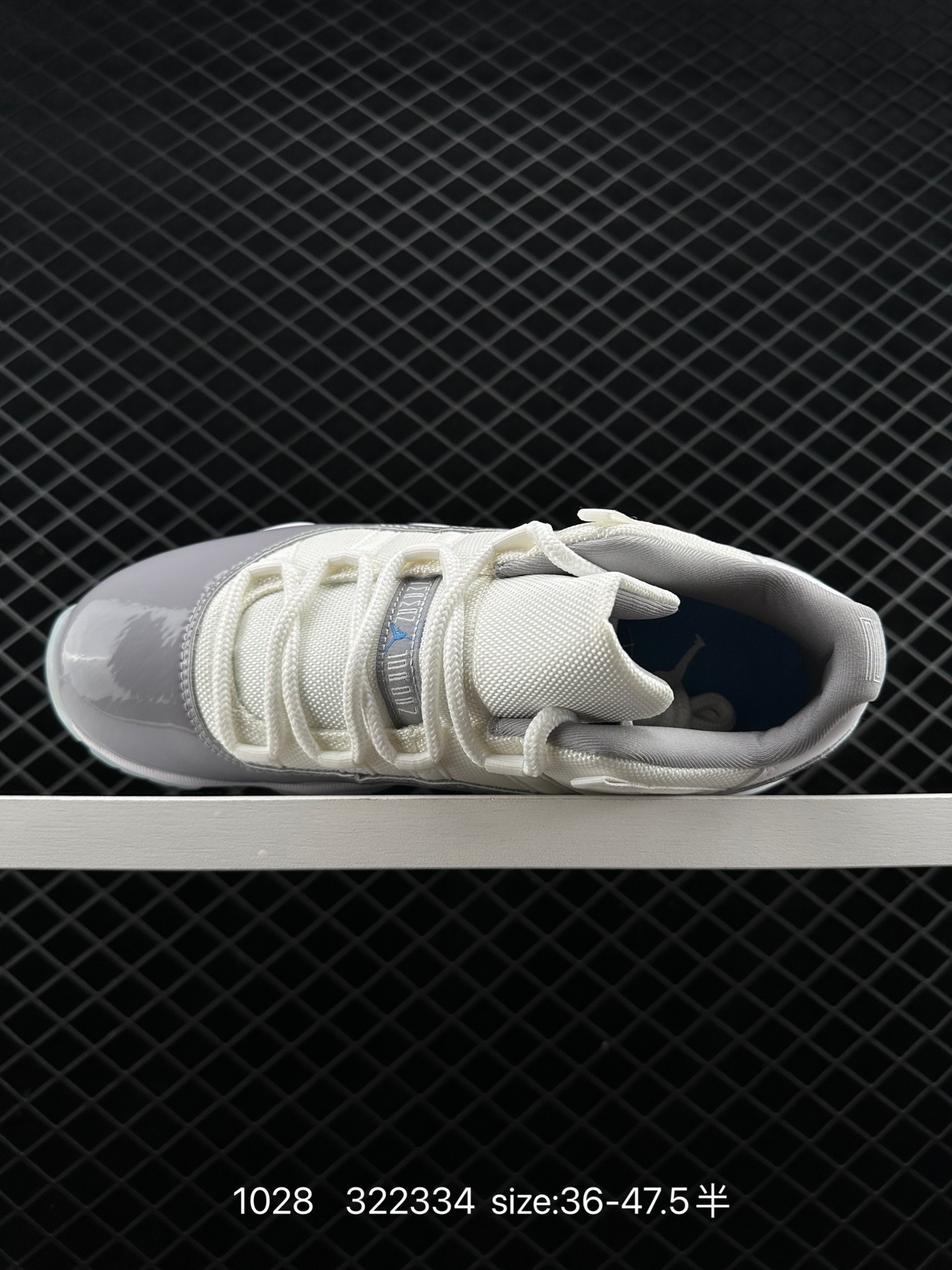 Air Jordan 11 Retro Low 